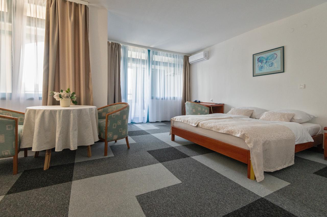 Hotel Stella Neum Exterior foto